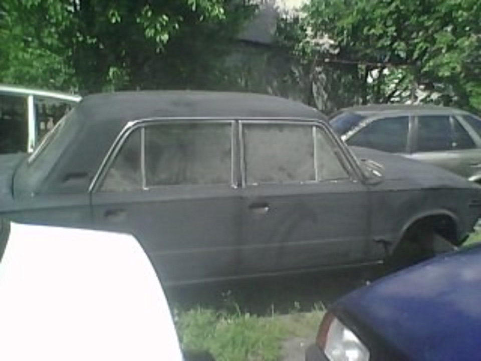 Чорний колір 3
