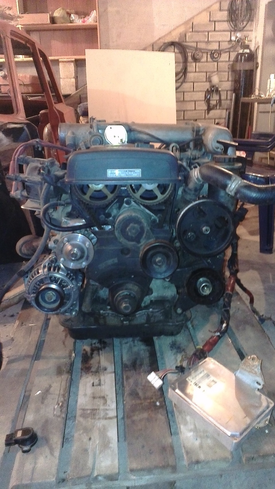 1JZ-GE або просто JE 4