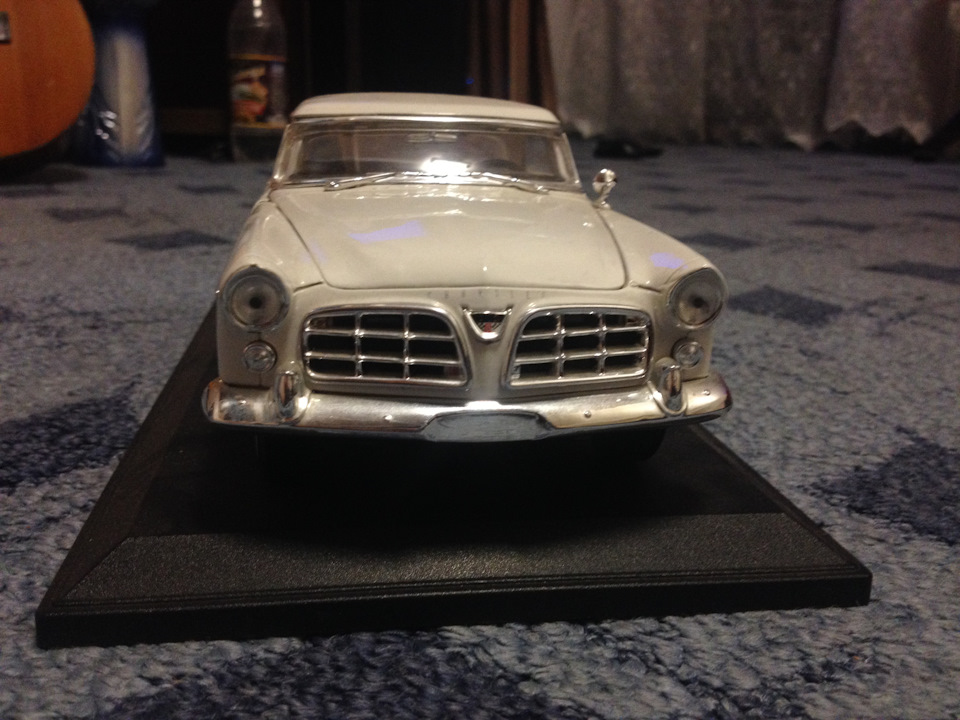модель Chrysler 300 B 1956 Majisto у масштабі 1:18 5