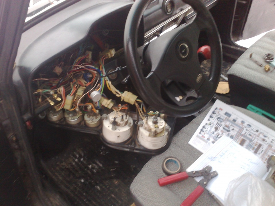 Всі фари на далекому, або як у десятки 5