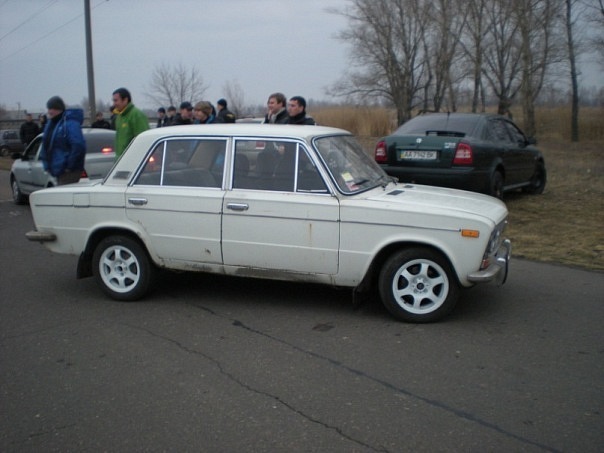 Пішла в історію. 1