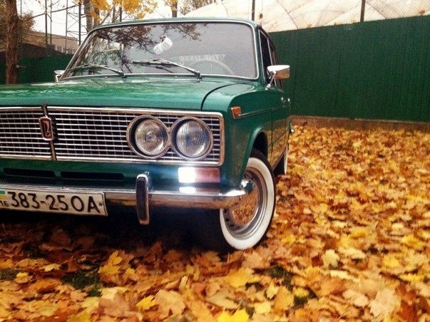 Осінь та машинка. 1