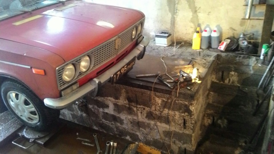 2. Заміна правого нижнього важеля, шарових, сайлентів + ​​розвал 4