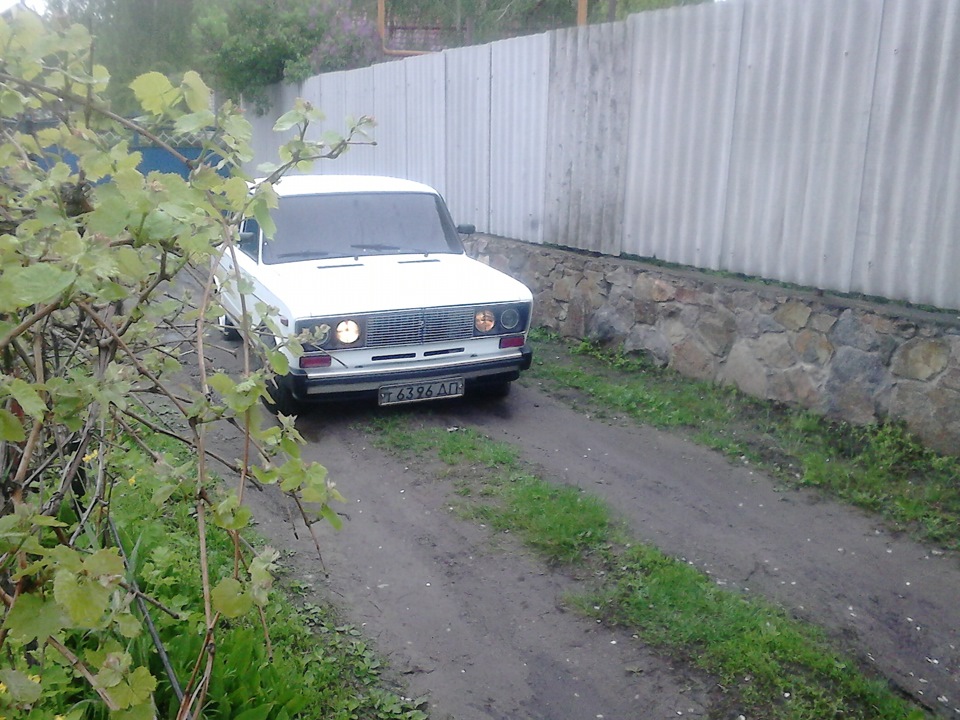 Дхо або дальній в підлогу напруження) 2