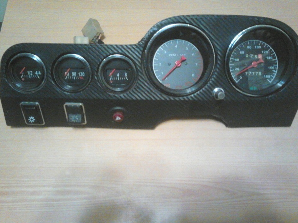 Прилади 06 2