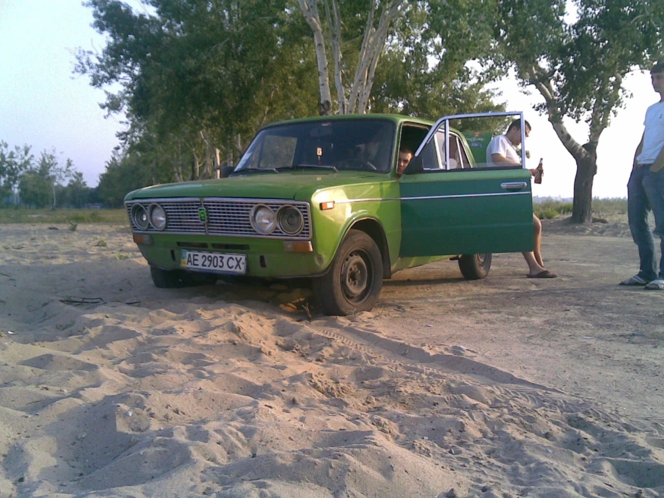 Комсомольський острів
