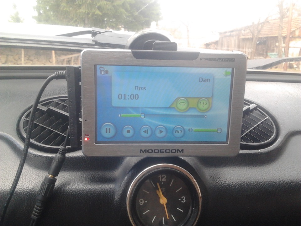 GPS + AUX = Music 4