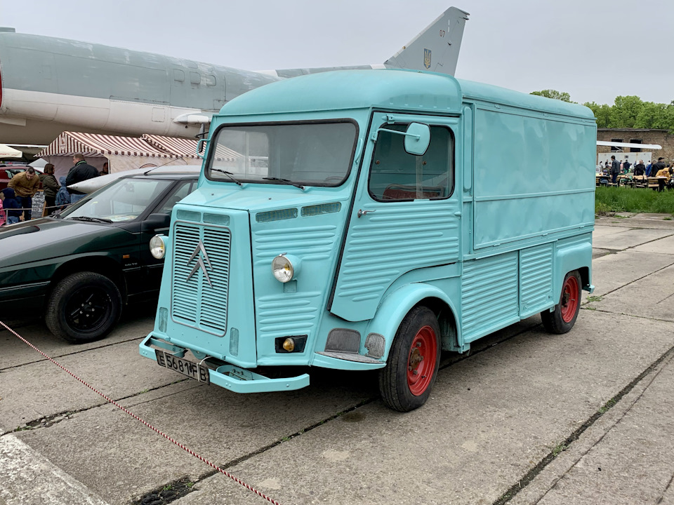 OldCarLand 2019 2