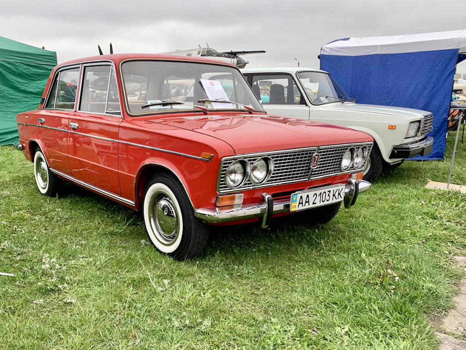 OldCarLand 2019 1