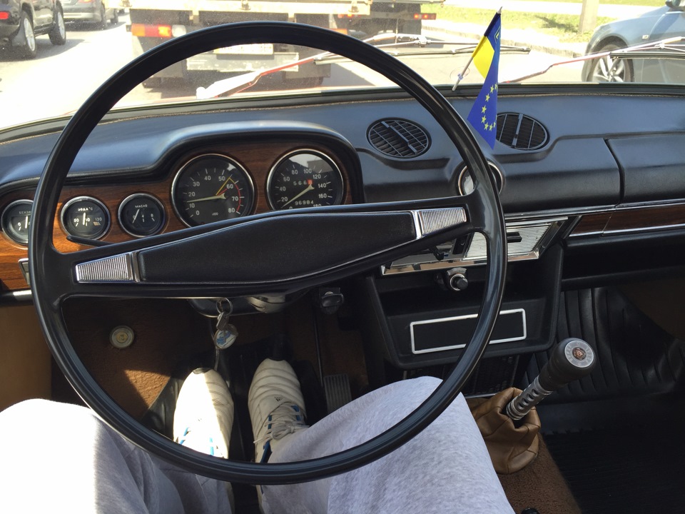 Підготовка до OldCarFest 2015 1