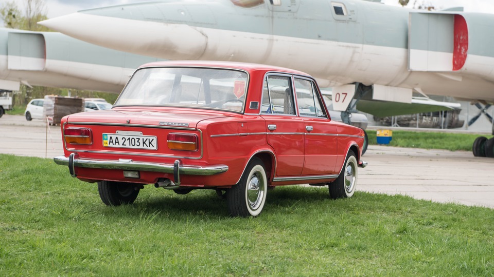☭RedHeat☭ на OldCarLand 2016 2