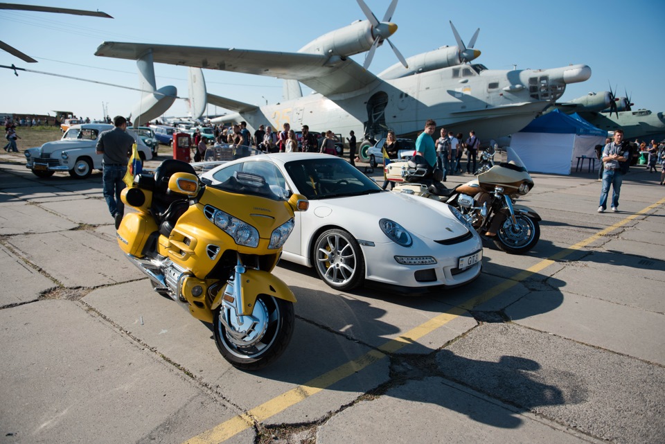 Ура! Перемога у номінації фестивалю OldCarLand 2015 4