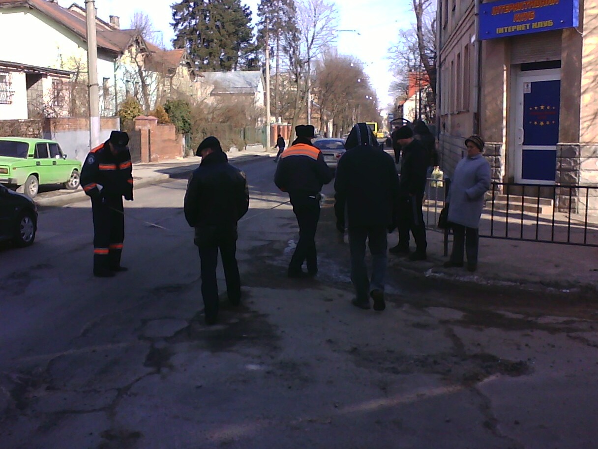 Мене підбили 4