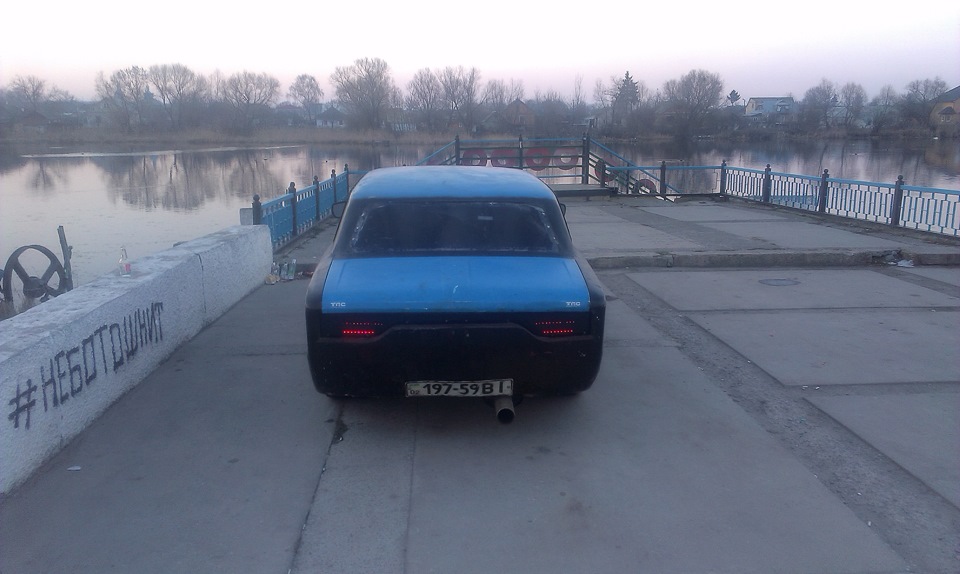 Перша зустріч з поліцією) 2