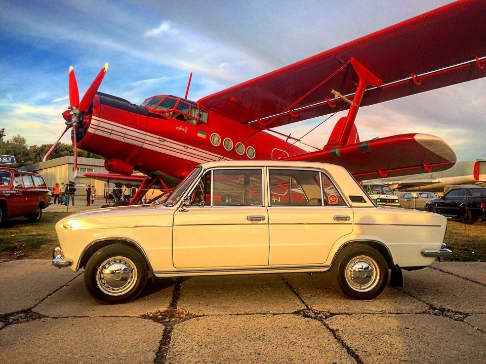 OldCarLand 2015 3