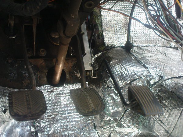 17. Тросиковий привід газу 4