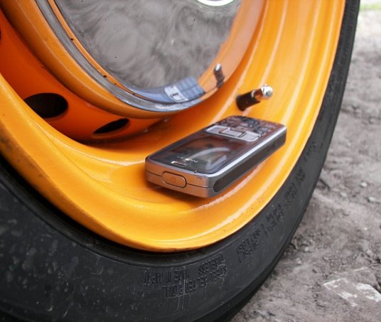 Человік, який був запропонований першим wheel was an idiot. Guy who invented the other three, HE was a genius. — Sid Caesar 5