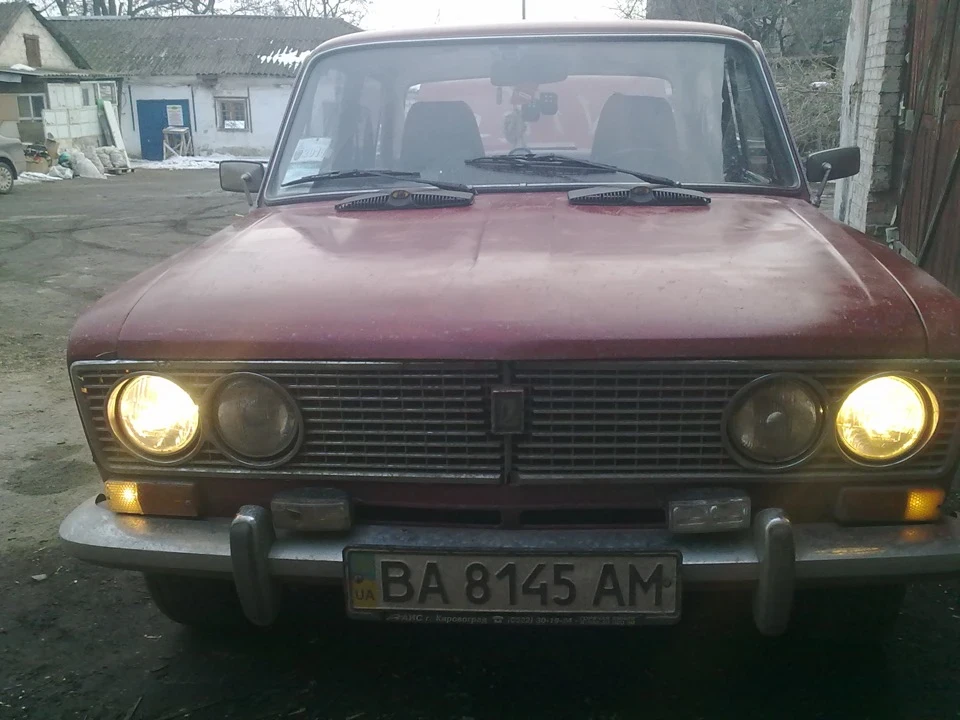 Змінив лампи