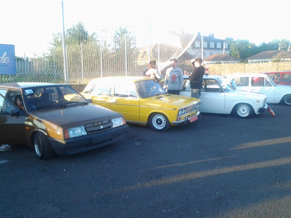 Low Independence 2013 2