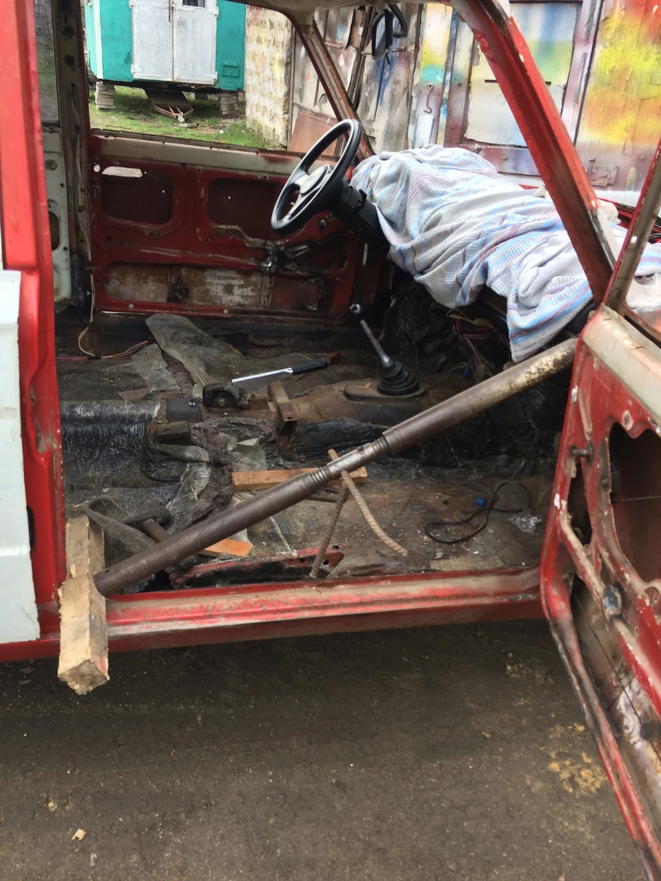 Вирівнюємо троє позбавляємося сміття