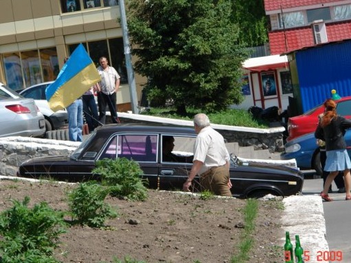 автопробіг на честь 9 травня. Я на чолі колони)) 3