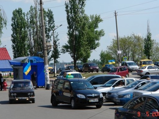 автопробіг на честь 9 травня. Я на чолі колони)) 1