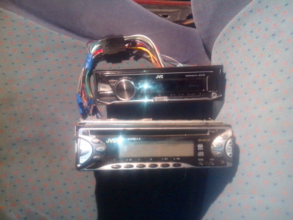 Мафон JVC 1