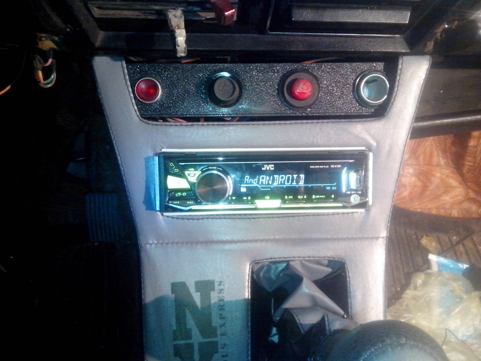 Мафон JVC 3