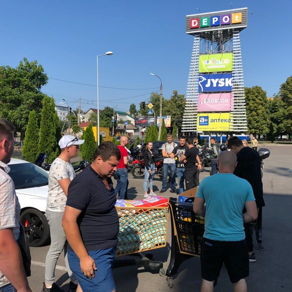 Поїздка до дитячого будинку)) 4