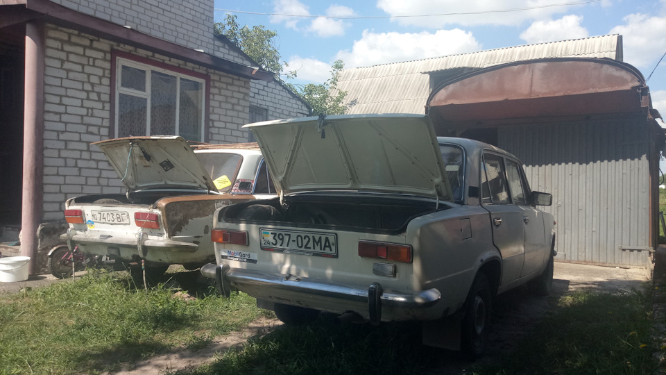 Збираю мотор, скоро виїзд)) 3