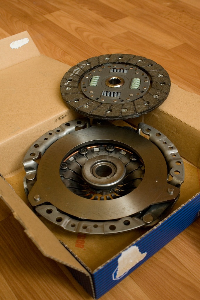 Комплект зчеплення SACHS 3000240001 3