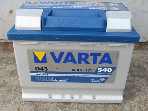 Новий акумулятор Varta BLUE dynamic (D43) 1