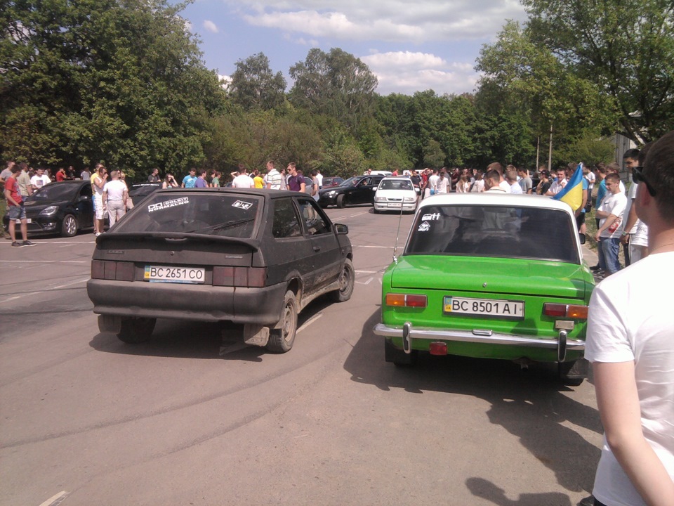 Літо 2013, Україна, Львів, вул.Півничка, гонки 3