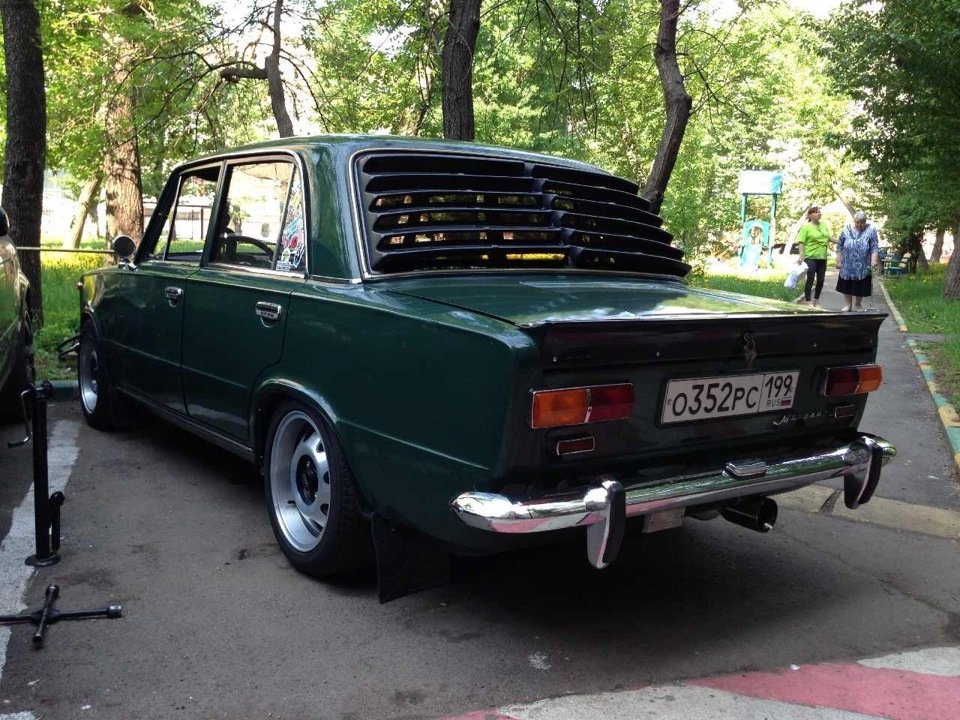 Продам Спойлер АВР на класику 4