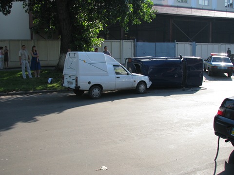 ДТП і кінець 4-ки 3