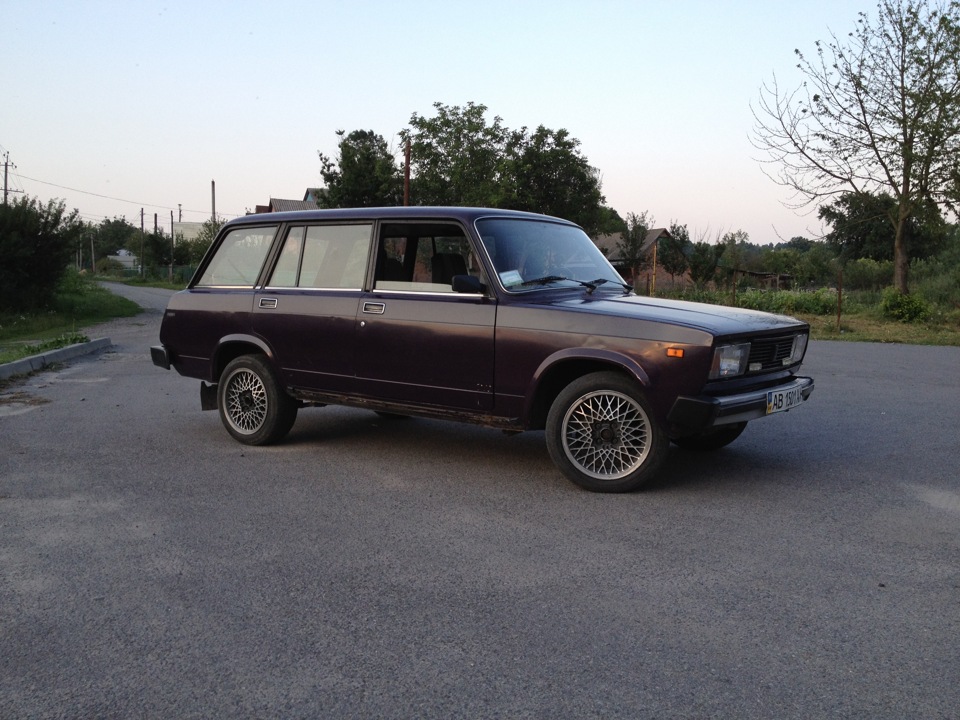 R15 7J 4