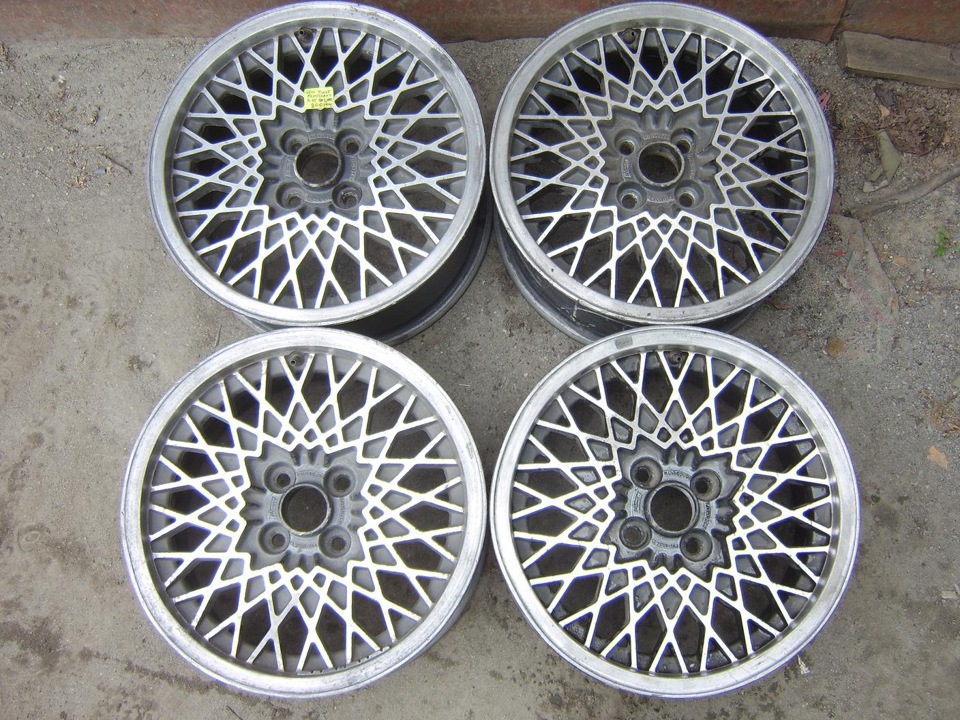 R15 7J 1