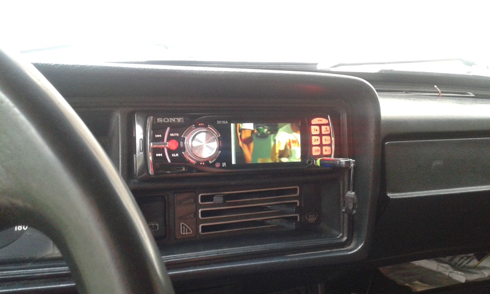 Автомагнітола Sony 3016А (китайка) 4