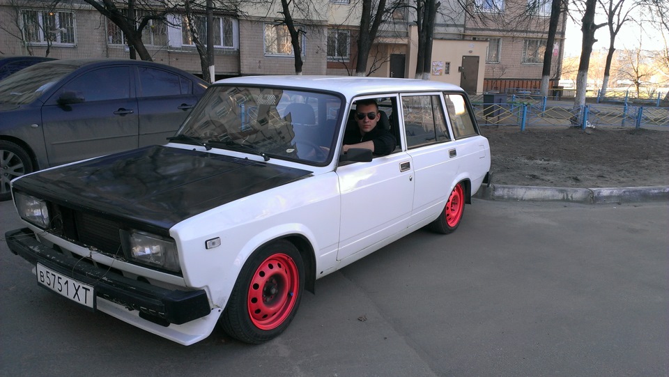 Капот із волокна 3
