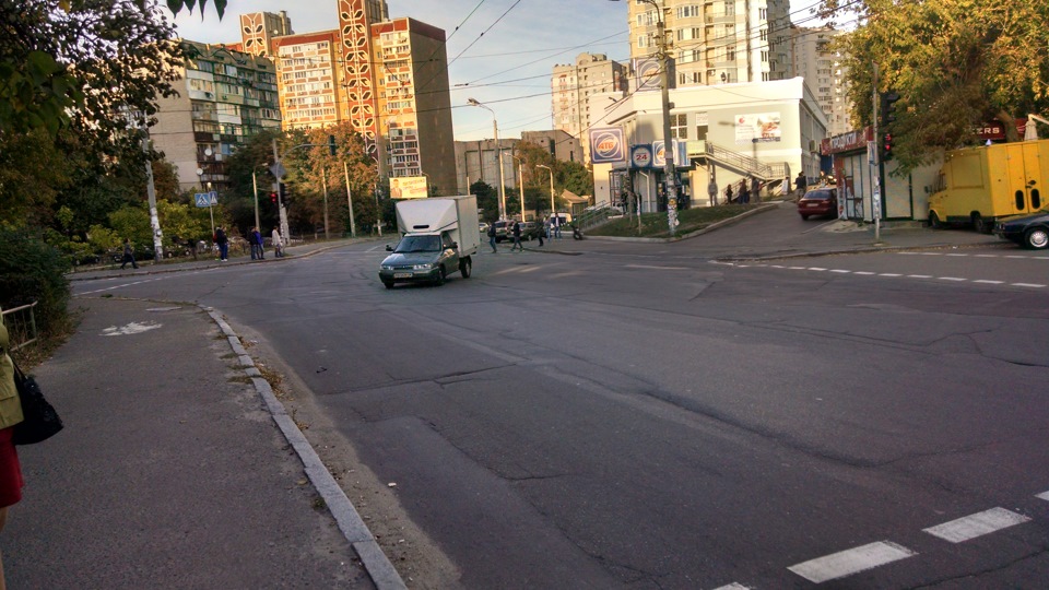 №12 Ішов додому з роботи і побачив диво. 1