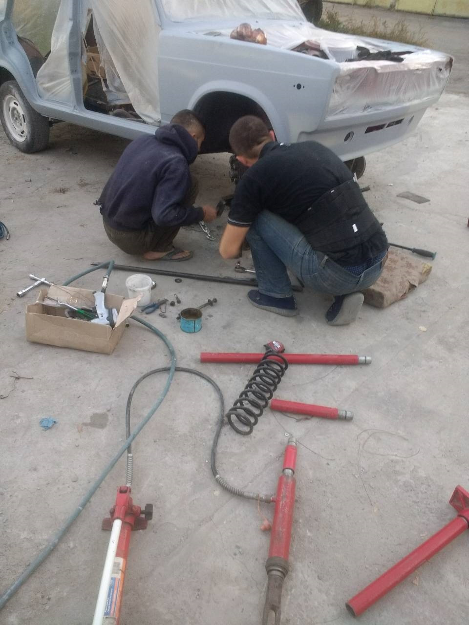 Без 10 днів, 5 місяців реставрації) 3