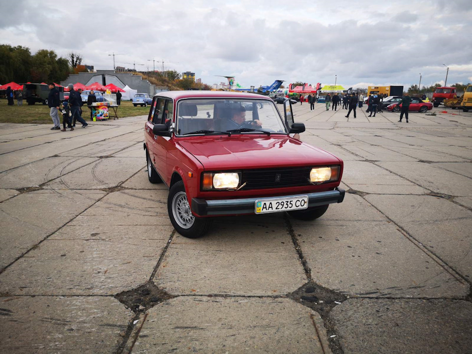 Трохи фото з OLD CAR LAND 2019 3