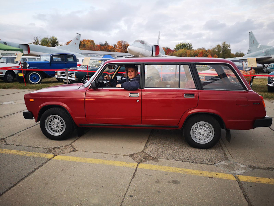 Трохи фото з OLD CAR LAND 2019 4