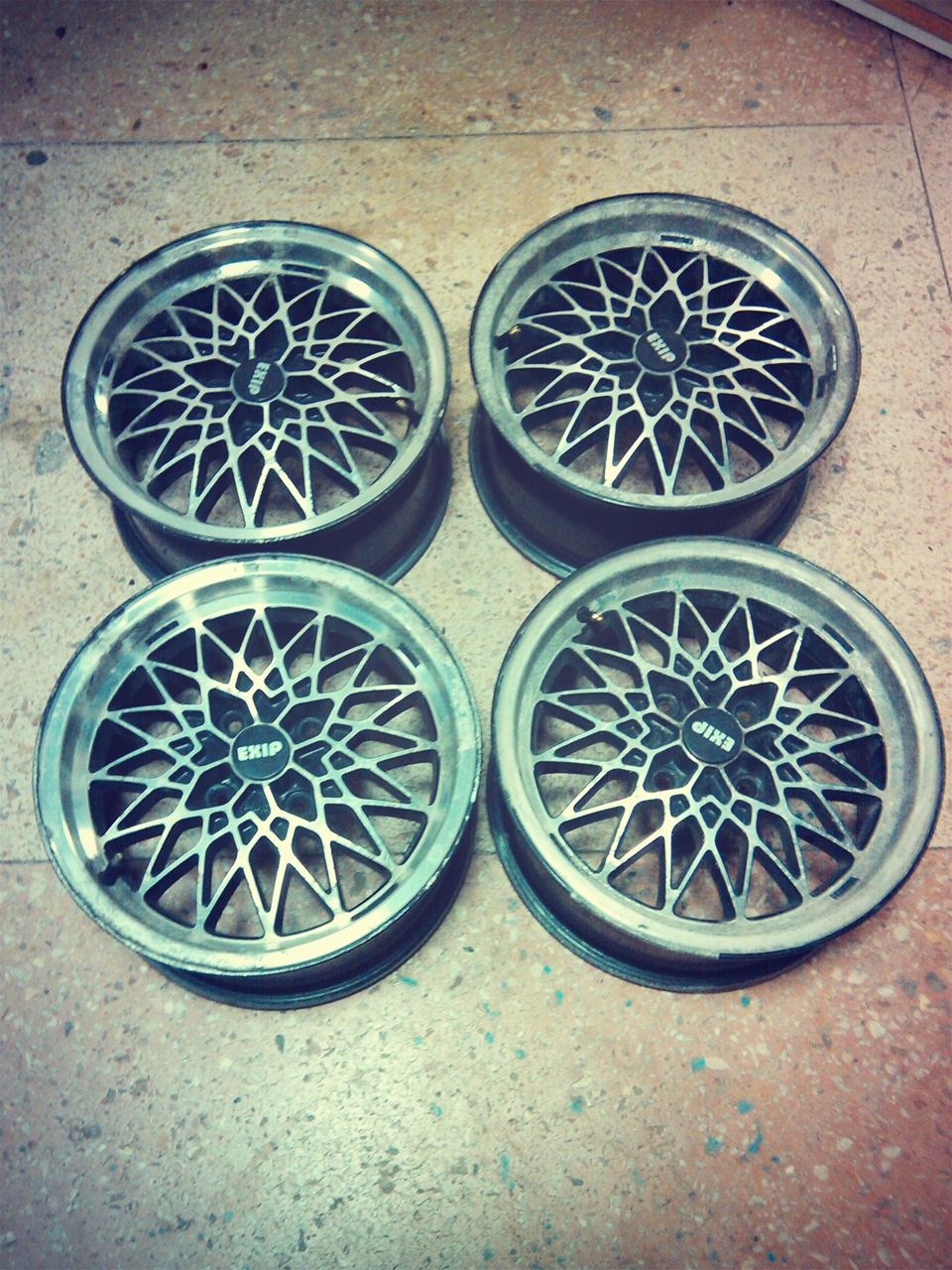 А ось і вони Exip R15 7j Et38 4x108 Made in Germany 3