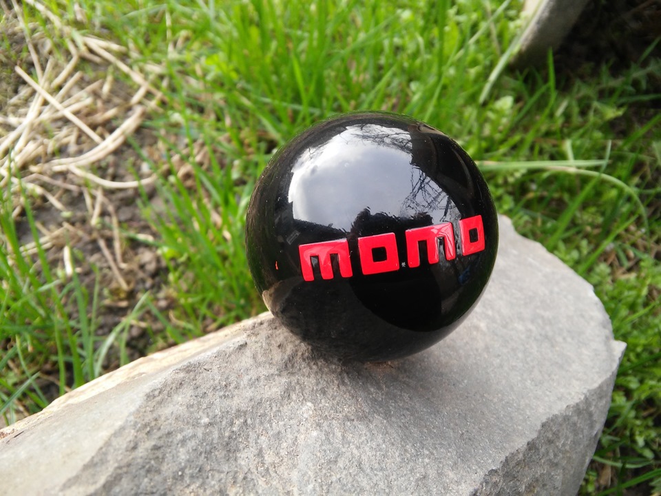 Придбання ще однієї ручки кпп Momo, +рамка під ретро номер Skunk2 1