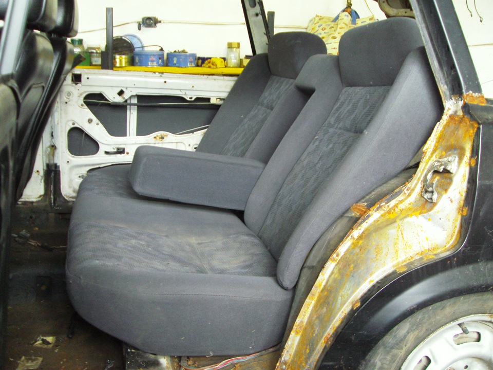 Купівля задніх сидінь від Daewoo Nexia 1