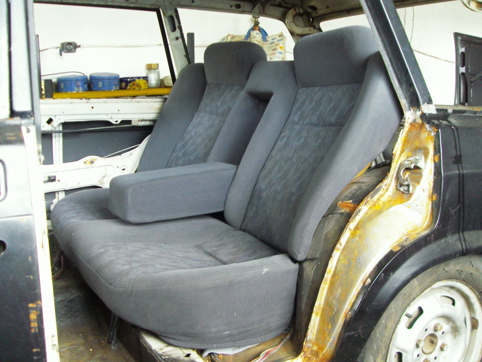 Купівля задніх сидінь від Daewoo Nexia 2