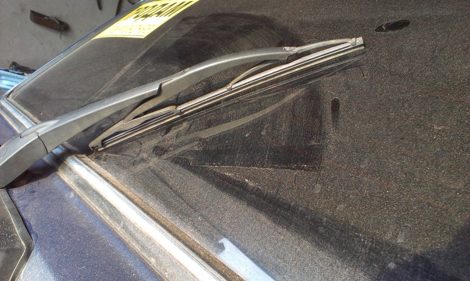 опора багажника та двірник renault scenic 3