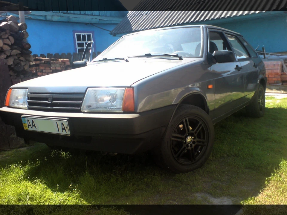 2 авто.