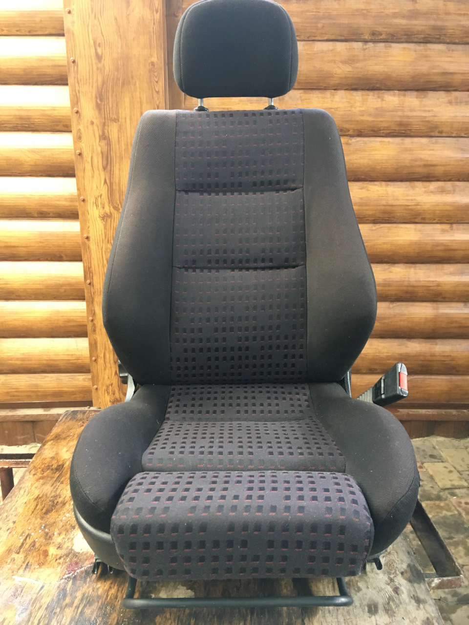 Передні сидіння Recaro від Opel Astra 3